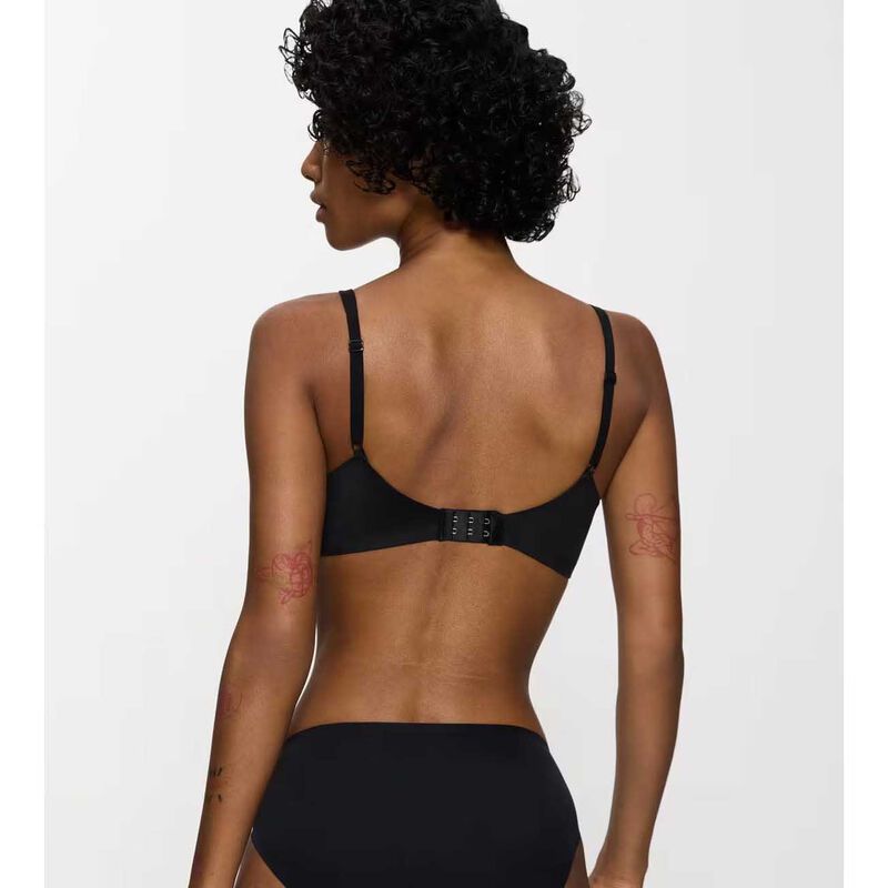 Triumph Body Make-Up Soft Touch Wirefree Bra image number 1